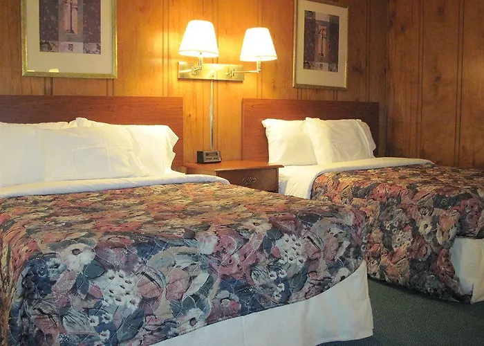 Kings Arms Motel 2*